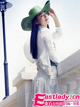 韩国明星秀个性冬日小礼帽造型