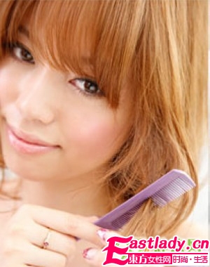 DIY时尚 长发变短发图解4步骤