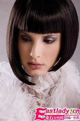 日常护理中怎样去除头皮屑