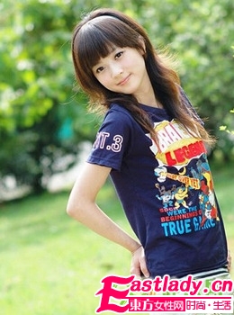 台湾网络红人果子的百变清纯发型