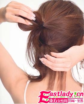 简单易学的淑女型韩式盘发