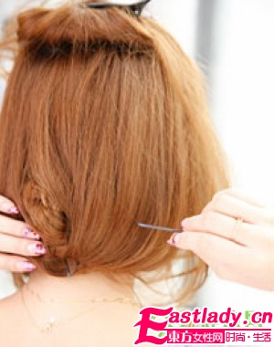 DIY时尚 长发变短发图解4步骤