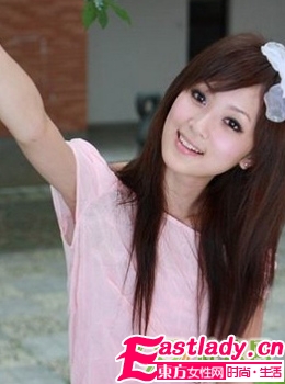 台湾网络红人果子的百变清纯发型