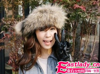 冬季最爱 浪漫韩风帽子巧搭长发