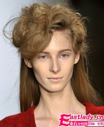 2011秋冬10款慵懒风格发型最当红