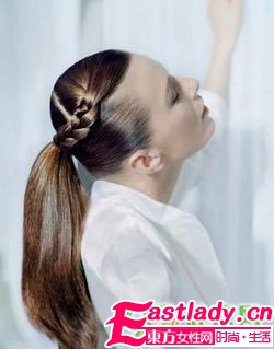时尚元素 简易马尾变优雅的秘密