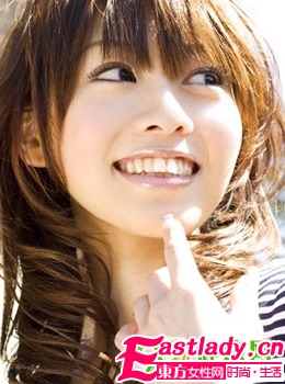 小技巧打造时尚上镜发型