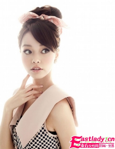 秋季发型 2款复古风丝巾系发