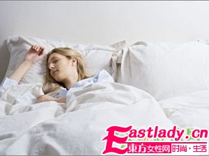 头发湿睡觉是否会引起脱发掉发