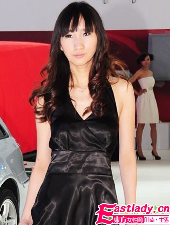 性感车模美丽时尚发型秀