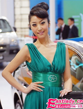 性感车模美丽时尚发型秀