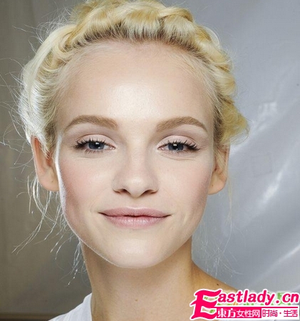 唯美法式麻花辫编发发型