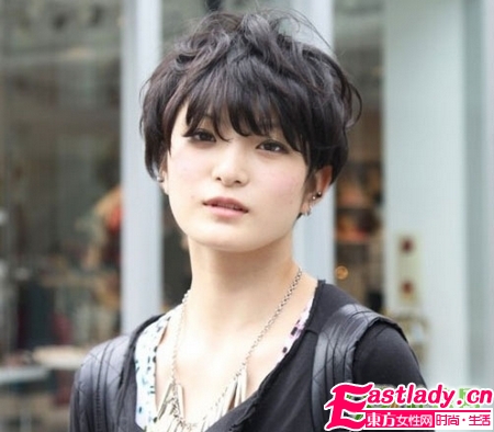 街拍今秋日系最潮8款发型