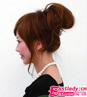 最实用花苞头盘发步骤图解