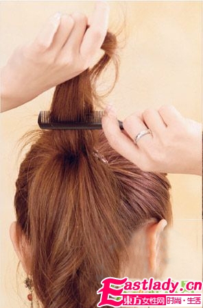 马尾怎么扎才好看 扎马尾窍门