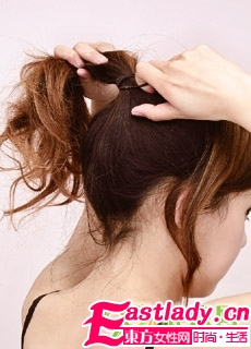 DIY速成韩式可爱盘发步骤图解