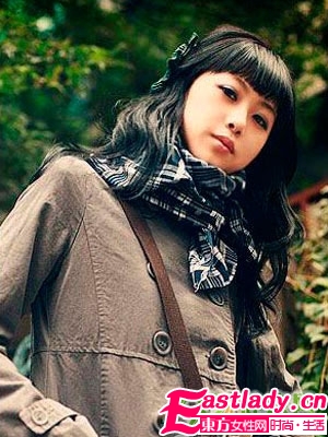 柔美清爽 最新冬季卷发造型