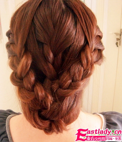初秋韩式气质编发的编法步骤图解