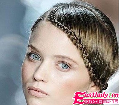 最流行的8款瘦脸刘海发型