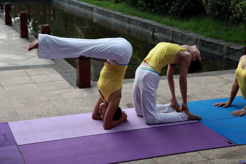 这些 动作 会让女人越来越优秀