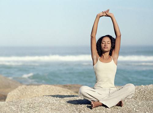 产后如何瘦肚子 5招产后瑜伽学起来