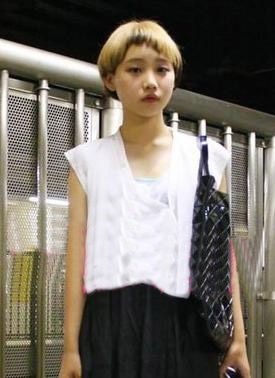 2011年9款短刘海 打造小脸发型