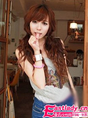 2011初秋流行发型 马尾唱主角