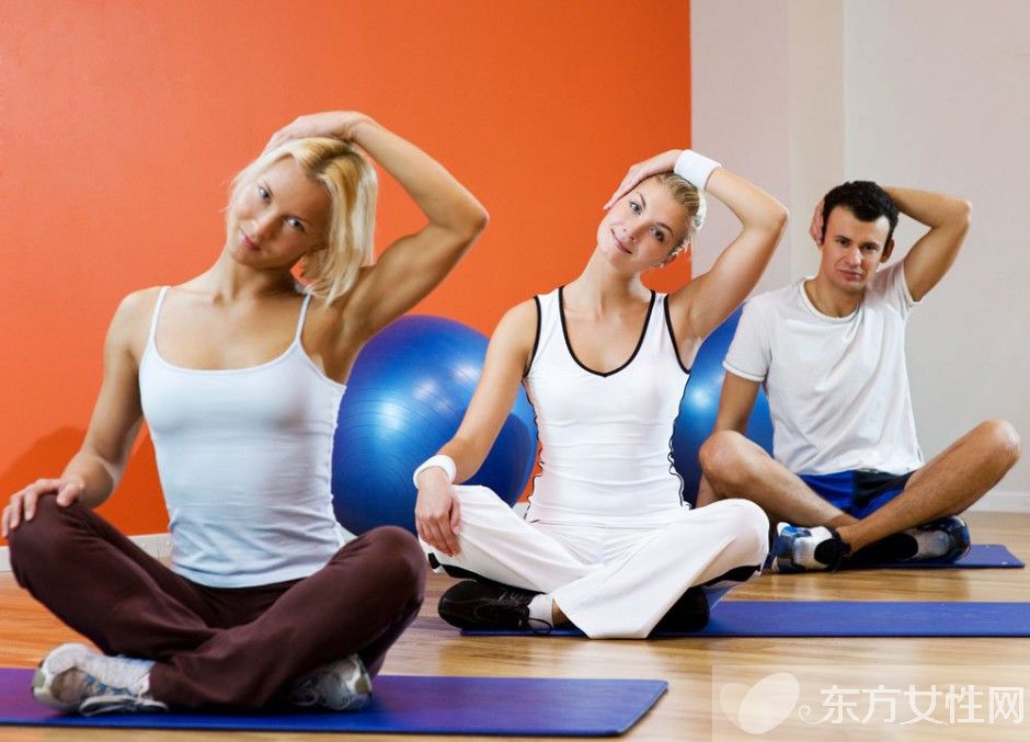 冬季四式减肥瑜伽 活动活动你那僵硬的骨骼