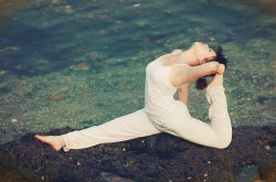 瘦身瑜伽有哪些 8式瑜伽让你一身轻