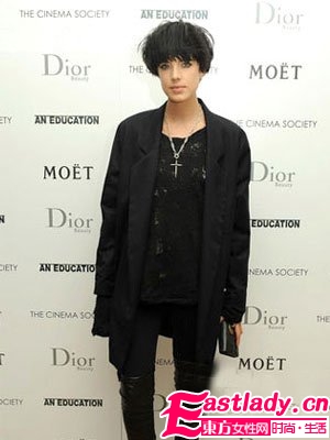 学习短发女王10款百变发型