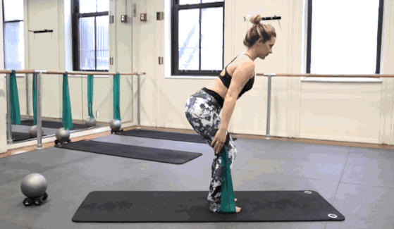 8式瑜伽丰胸法 让你呈现傲人双峰