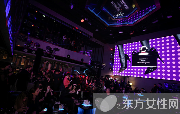 菲拉格慕Signorina Misteriosa玄魅伊人女士香水全新发布