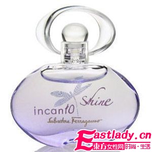 果 香 四溢 喷洒浪漫暖香