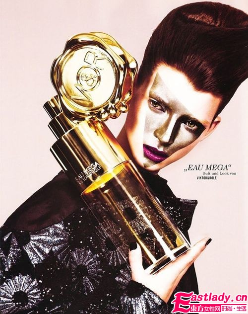  香 约永恒 当超大号香水与时装邂逅