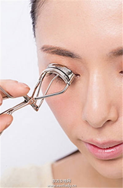 掳获学长心就靠这招啦 超无辜童颜妆一招搞定