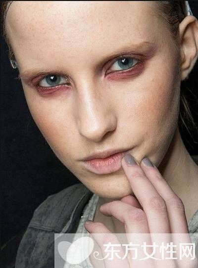 简约风时尚美甲图片大全 告别浮夸做低调小女人