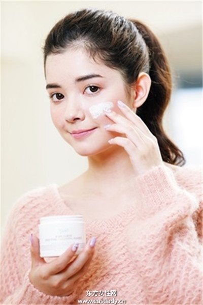 妆前保养创造持久好肤质