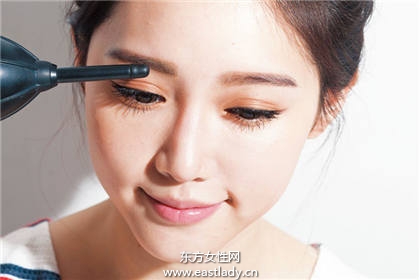 韩星都拥有好妆容 原来他们背后有一位。。。