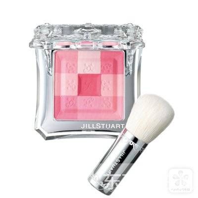 想要拥有好气色 只需要这样的心机妆容