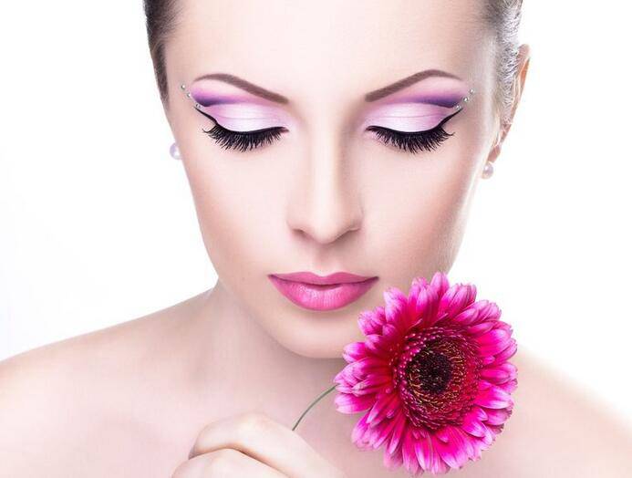 双色眼影的画法步骤推荐 新手的福音来啦