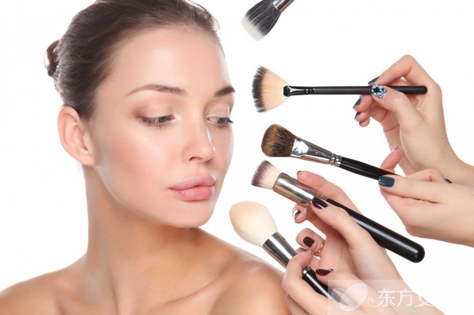 职业妆的基本化妆步骤图解