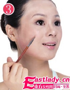 红肿型痘痘遮瑕技巧