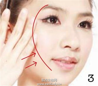 7 3黄金比例粉底画法 实现立体小V脸