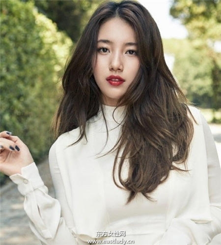 不是只有明星才能用酒红色 简单小技巧让你轻松驾驭