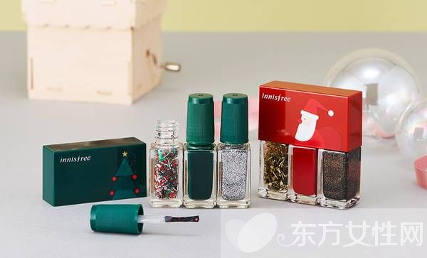 指尖上的浪漫 快来定制你的圣诞限定指甲油