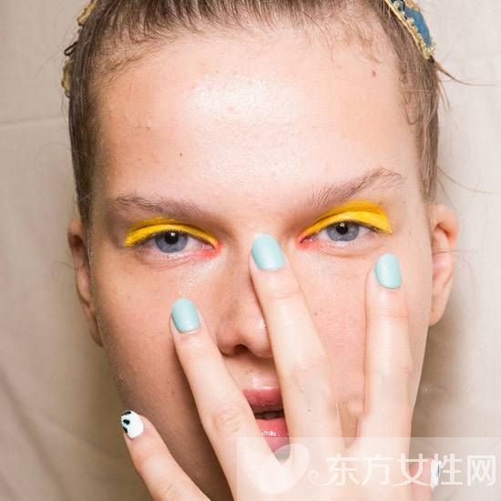 美甲图片2016新款式 最受欢迎的款式都在这里啦