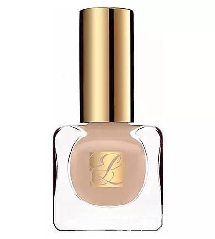 这个冬天妆容怎么画才美 不如试下这些彩妆品