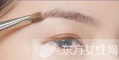 怎么画眼线更好看 初学者必看的眼线N种画法