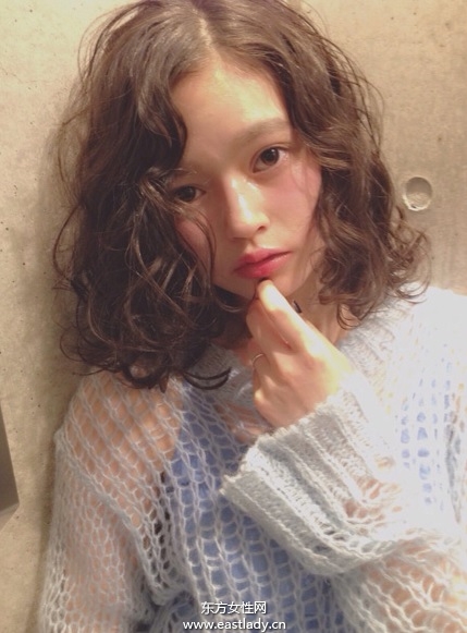 面纸腮红上妆法立马拥有好气色