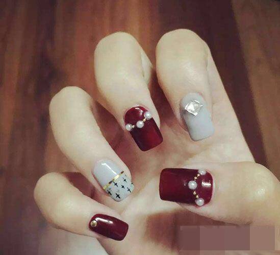 短指甲美甲图片推荐图 时下最流行的美甲样式